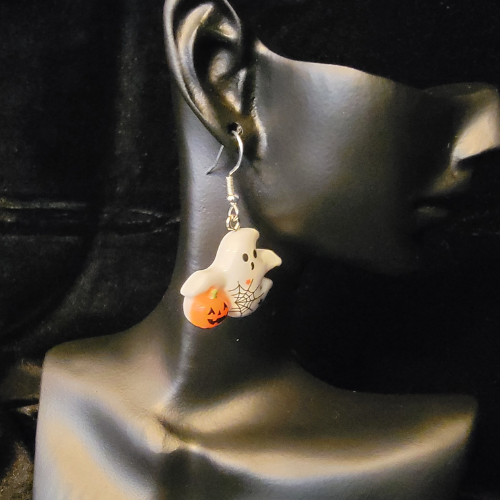Trick-or-Treating Ghost Earrings